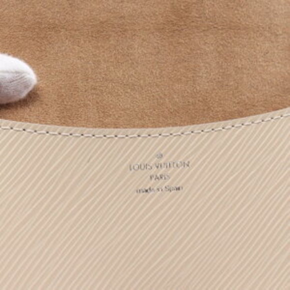 Louis Vuitton NM Epi Quartz Shoulder Bag Leather Ivory White - Picture 4 of 9